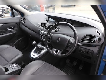 Used Renault Scenic 2013 for sale - 78271515: Photo