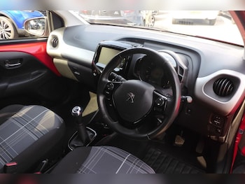 Used Peugeot 108 2018 for sale - 79178129: Photo