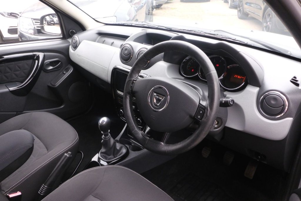 Used Dacia Duster 2015 for sale - 78096415: Photo 4