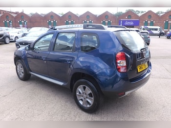 Used Dacia Duster 2017 for sale - 79103237: Photo