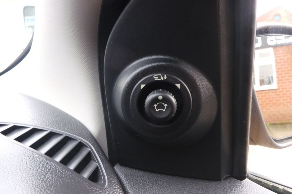 Used Ford Ka+ 2017 for sale - 77724798: Photo 22