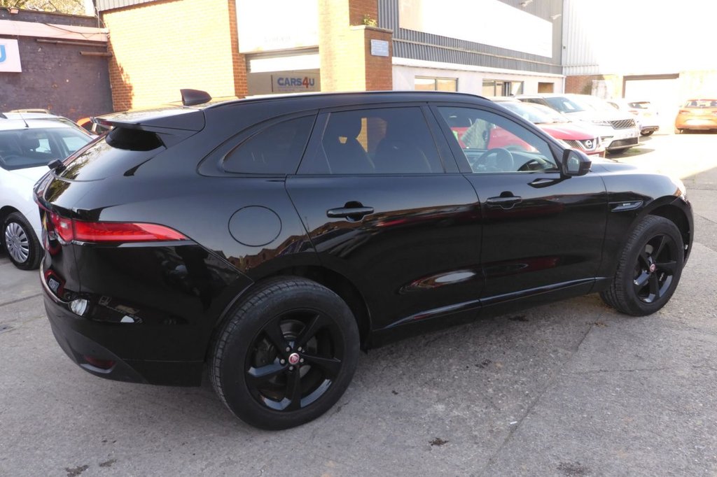Used Jaguar F-Pace 2017 for sale - 77952380: Photo 11