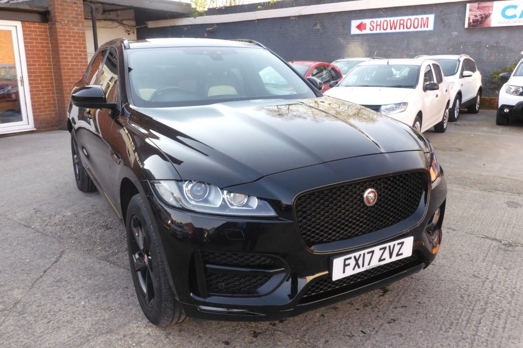 Used Jaguar F-Pace 2017 for sale - 77952380: Photo 4