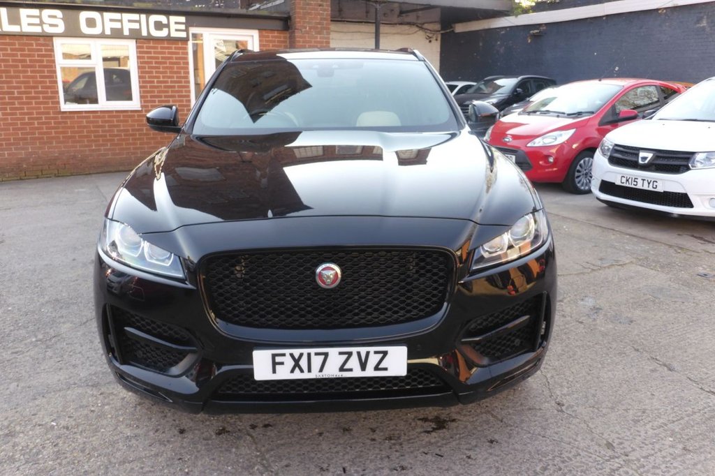 Used Jaguar F-Pace 2017 for sale - 77952380: Photo 5