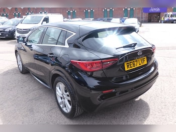 Used Infiniti Q30 2017 for sale - 78748961: Photo