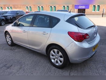 Used Vauxhall Astra 2015 for sale - 78725847: Photo
