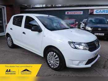 2015 (15) - 0.9 TCe Ambiance 5dr