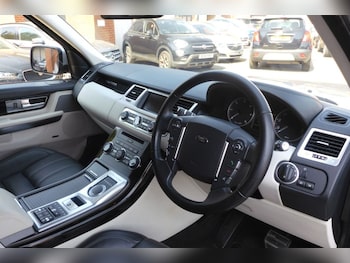 Used Land Rover Range Rover Sport 2013 for sale - 78725439: Photo