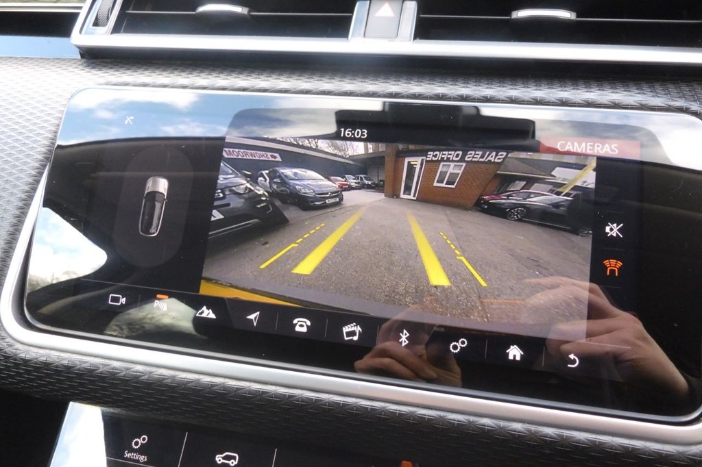 Used Land Rover Range Rover Velar 2017 for sale - 78002621: Photo 21