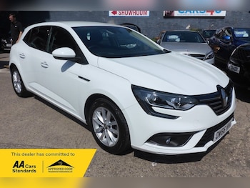 Used Renault Megane 2017 for sale - 79166232: Photo