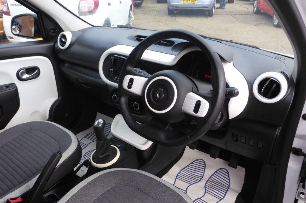 Used Renault Twingo 2016 for sale - 77820905: Photo 4