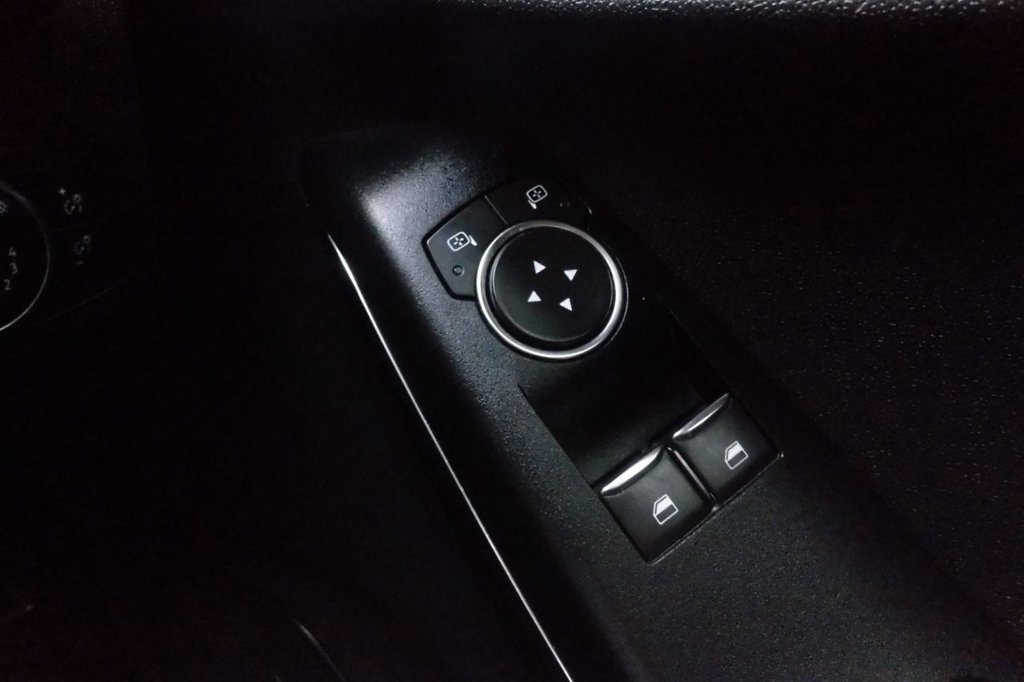 Used Ford Fiesta 2017 for sale - 77724780: Photo 24