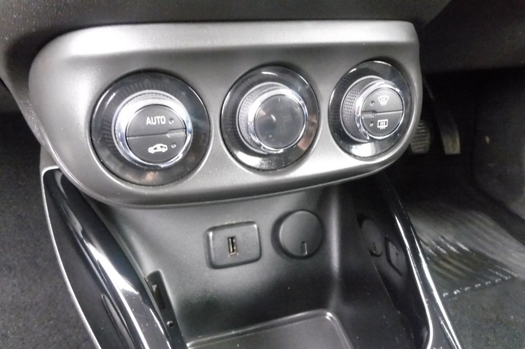 Used Vauxhall ADAM 2016 for sale - 77724782: Photo 21