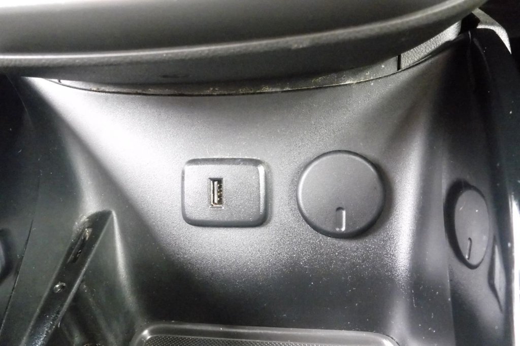 Used Vauxhall ADAM 2016 for sale - 77724782: Photo 22