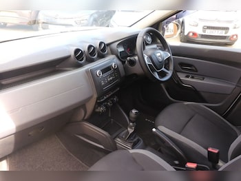 Used Dacia Duster 2019 for sale - 78749321: Photo