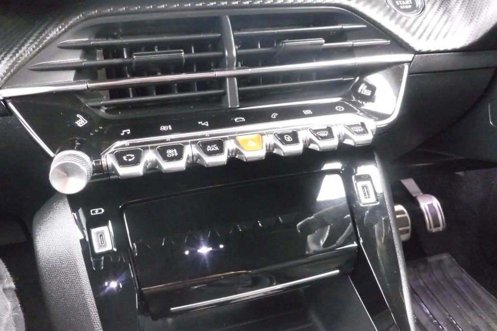 Used Peugeot 2008 2020 for sale - 77724773: Photo 19