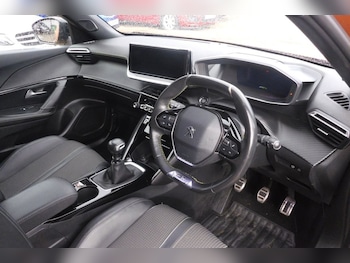 Used Peugeot 2008 2020 for sale - 77724773: Photo