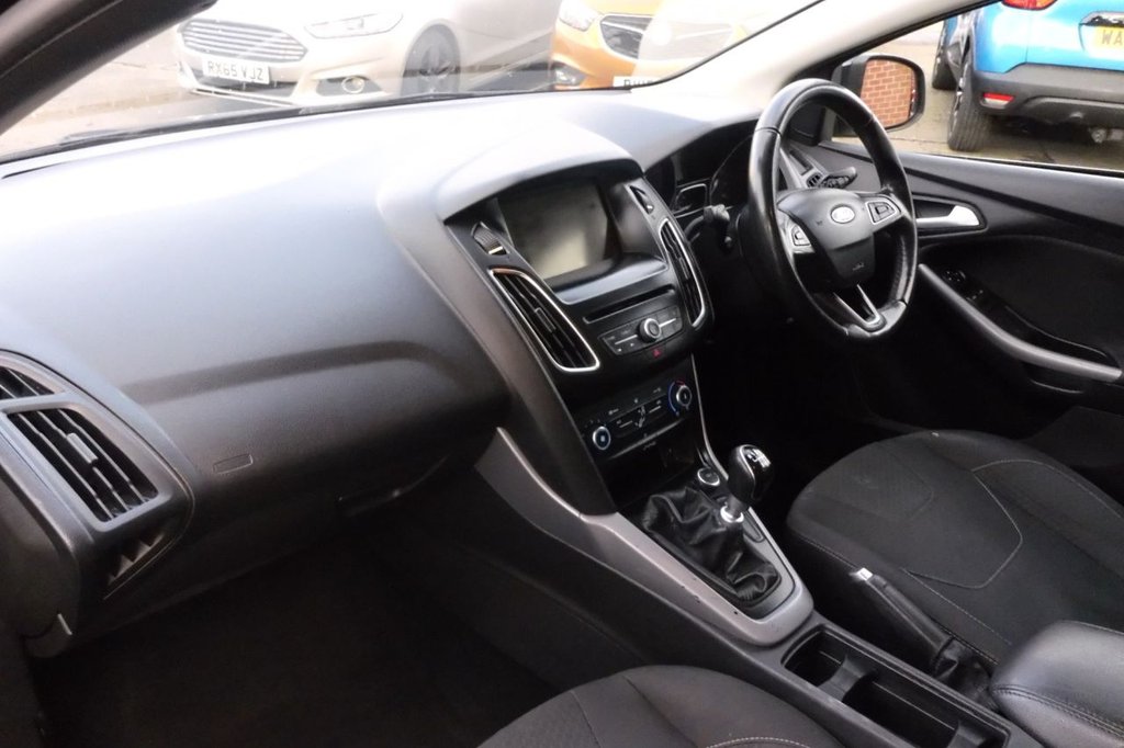 Used Ford Focus 2015 for sale - 77724779: Photo 17