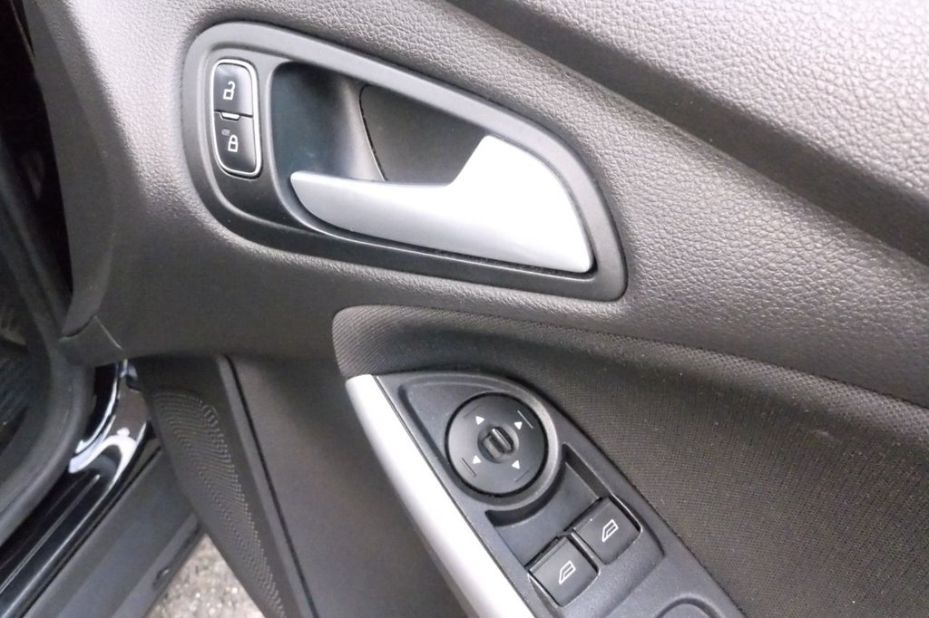 Used Ford Focus 2015 for sale - 77724779: Photo 21