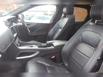 Used Jaguar F-Pace 2017 for sale - 79072016: Photo