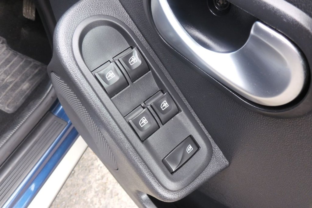 Used Dacia Duster 2018 for sale - 77976697: Photo 23