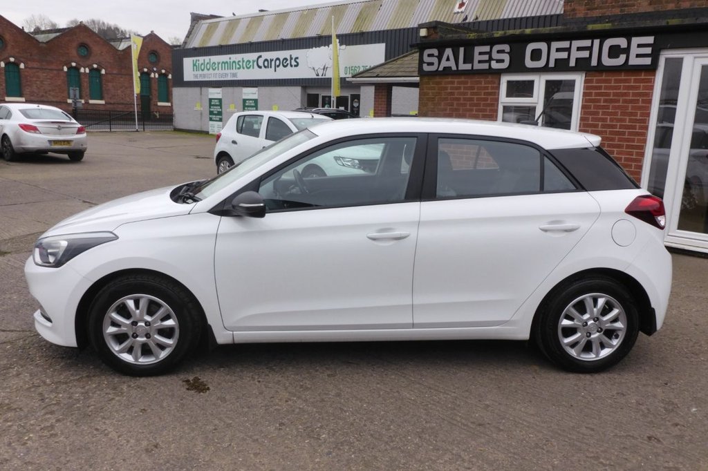 Used Hyundai i20 2016 for sale - 77734259: Photo 10