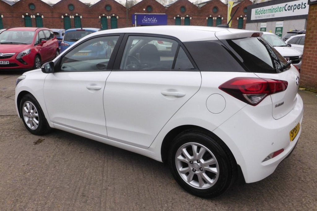 Used Hyundai i20 2016 for sale - 77734259: Photo 12
