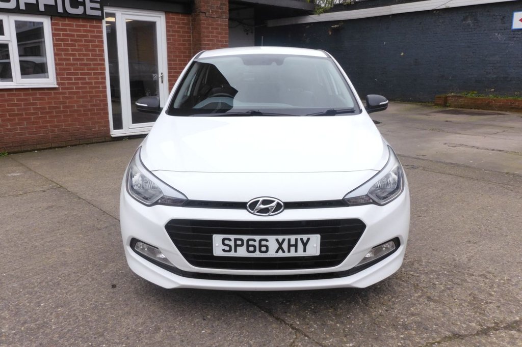 Used Hyundai i20 2016 for sale - 77734259: Photo 8