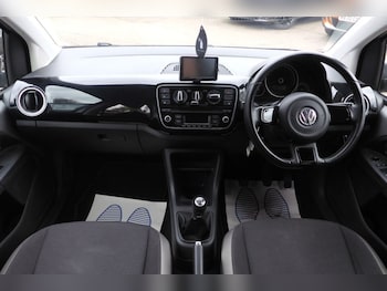 Used Volkswagen up! 2015 for sale - 78271509: Photo