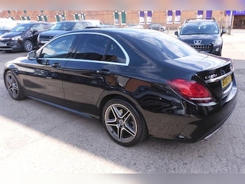 Used Mercedes-Benz C Class 2019 for sale - 79607672: Photo