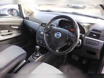 Used Fiat Grande Punto 2007 for sale - 77849565: Photo