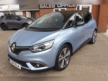 Used Renault Scenic 2017 for sale - 78525139: Photo