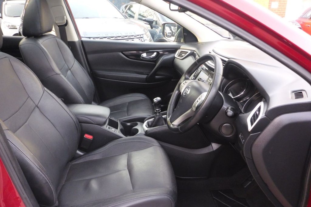 Used Nissan Qashqai 2015 for sale - 77966935: Photo 18