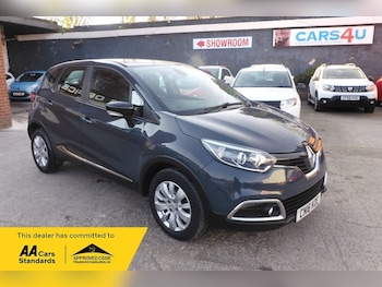 Used Renault Captur 2016 for sale - 77952368: Photo