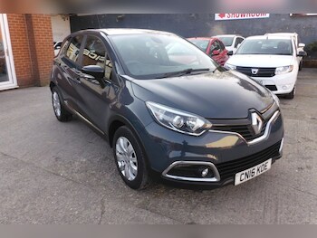 Used Renault Captur 2016 for sale - 77952368: Photo