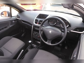 Used Peugeot 207 2012 for sale - 78850535: Photo