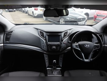 Used Hyundai i40 2015 for sale - 79221101: Photo
