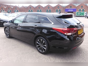 Used Hyundai i40 2015 for sale - 79221101: Photo