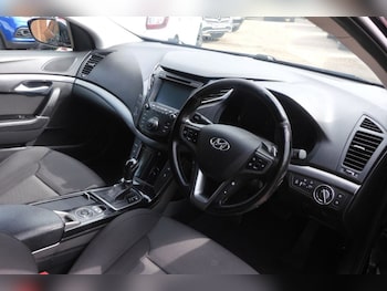 Used Hyundai i40 2015 for sale - 79221101: Photo