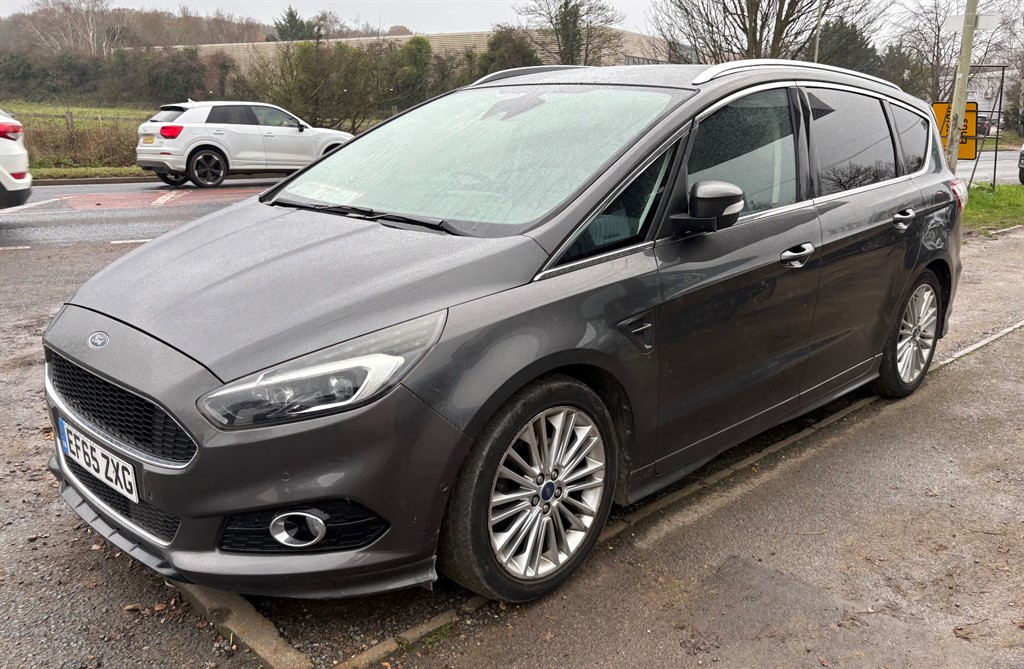 Used Ford S-Max 2015 for sale - 76922064: Photo 1