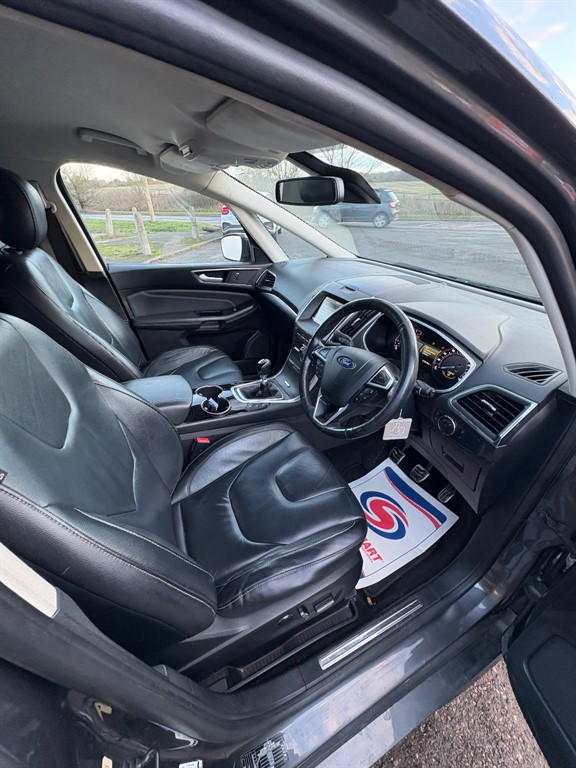 Used Ford S-Max 2015 for sale - 76922064: Photo 12