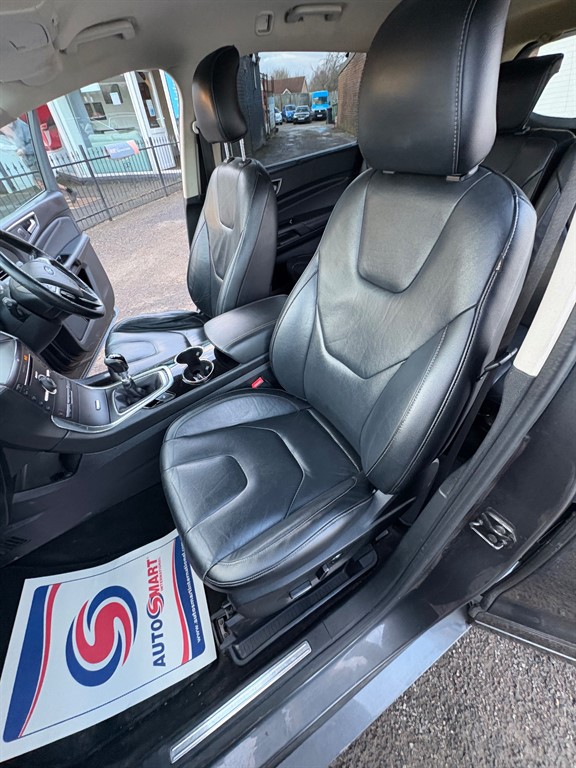 Used Ford S-Max 2015 for sale - 76922064: Photo 14