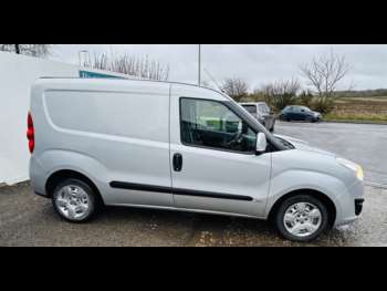 Used Vauxhall Combo 2017 for sale - 73548808: Photo