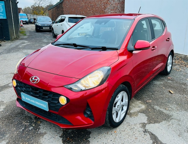 Used Hyundai i10 2021 for sale - 75570471: Photo 2