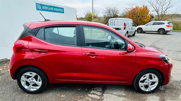 Used Hyundai i10 2021 for sale - 75570471: Photo 3