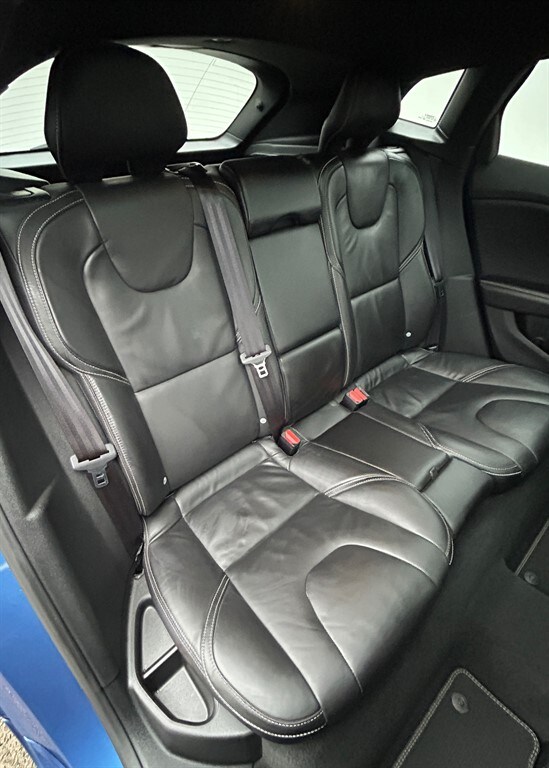 Used Volvo V40 2019 for sale - 75571418: Photo 17