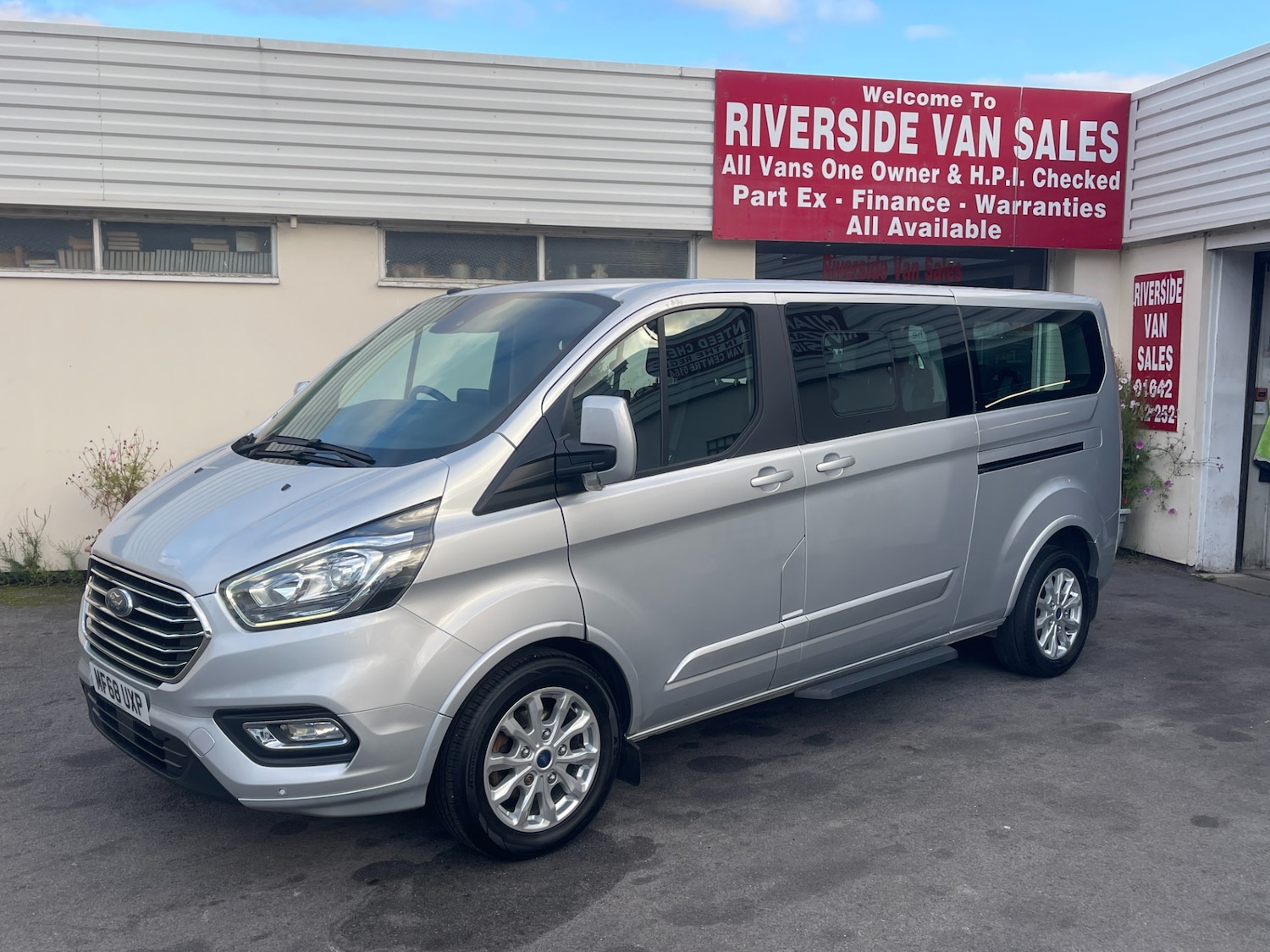 Used Ford Tourneo Custom 2018 for sale - 76205337: Photo 2