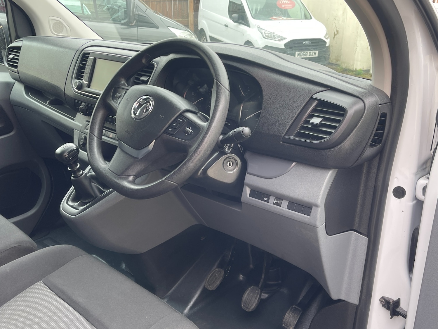 Used Vauxhall Vivaro 2022 for sale - 78091187: Photo 8