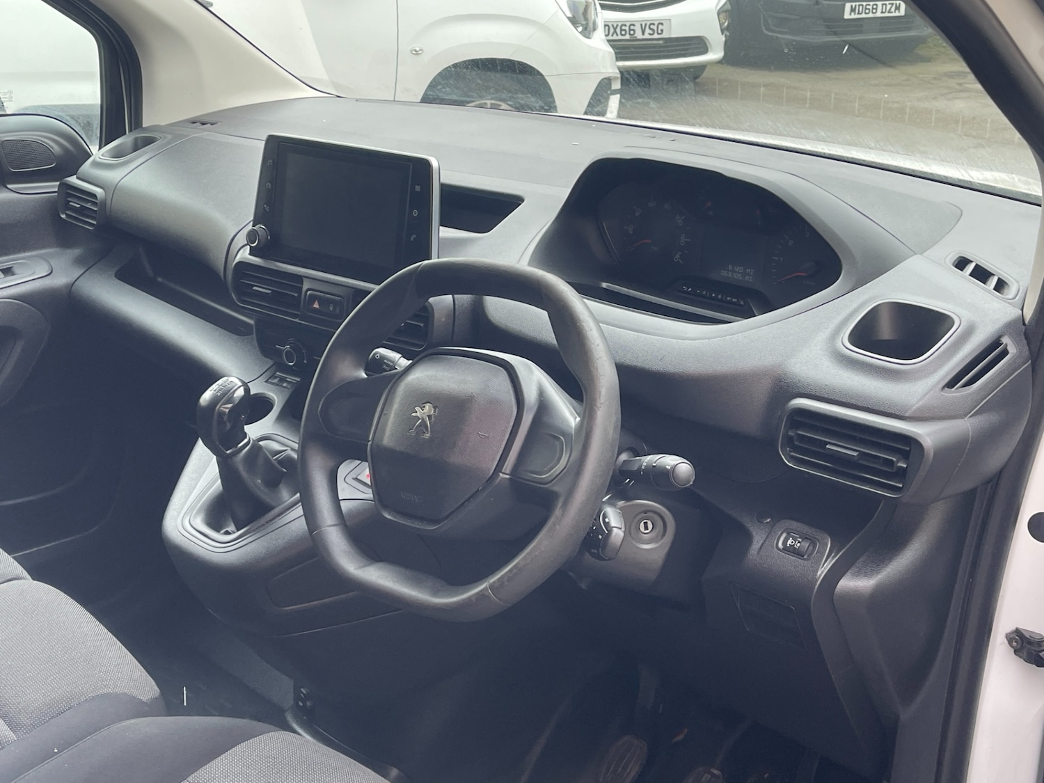 Used Peugeot Partner 2019 for sale - 76309696: Photo 9