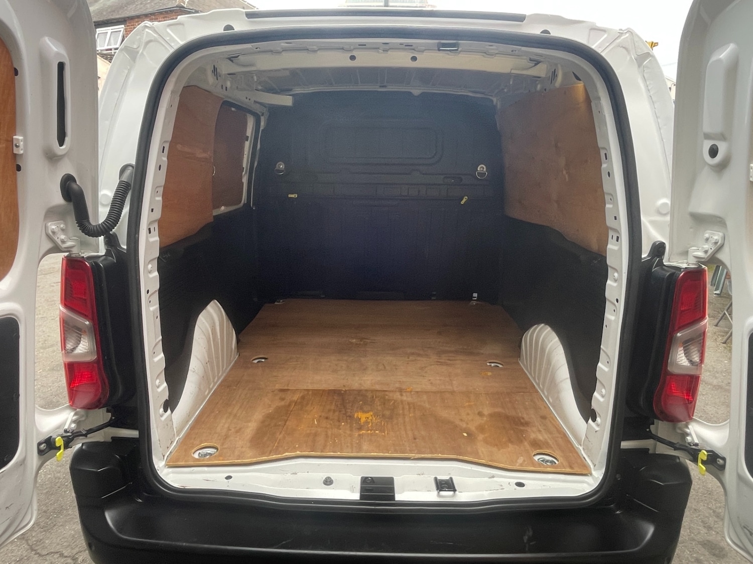 Used Peugeot Partner 2021 for sale - 76005681: Photo 12